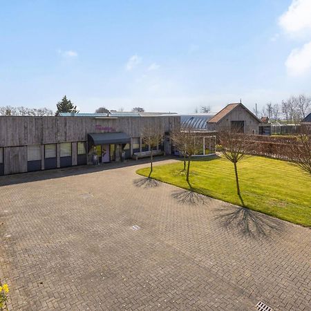 Hunzego Hotel Uithuizermeeden Екстериор снимка