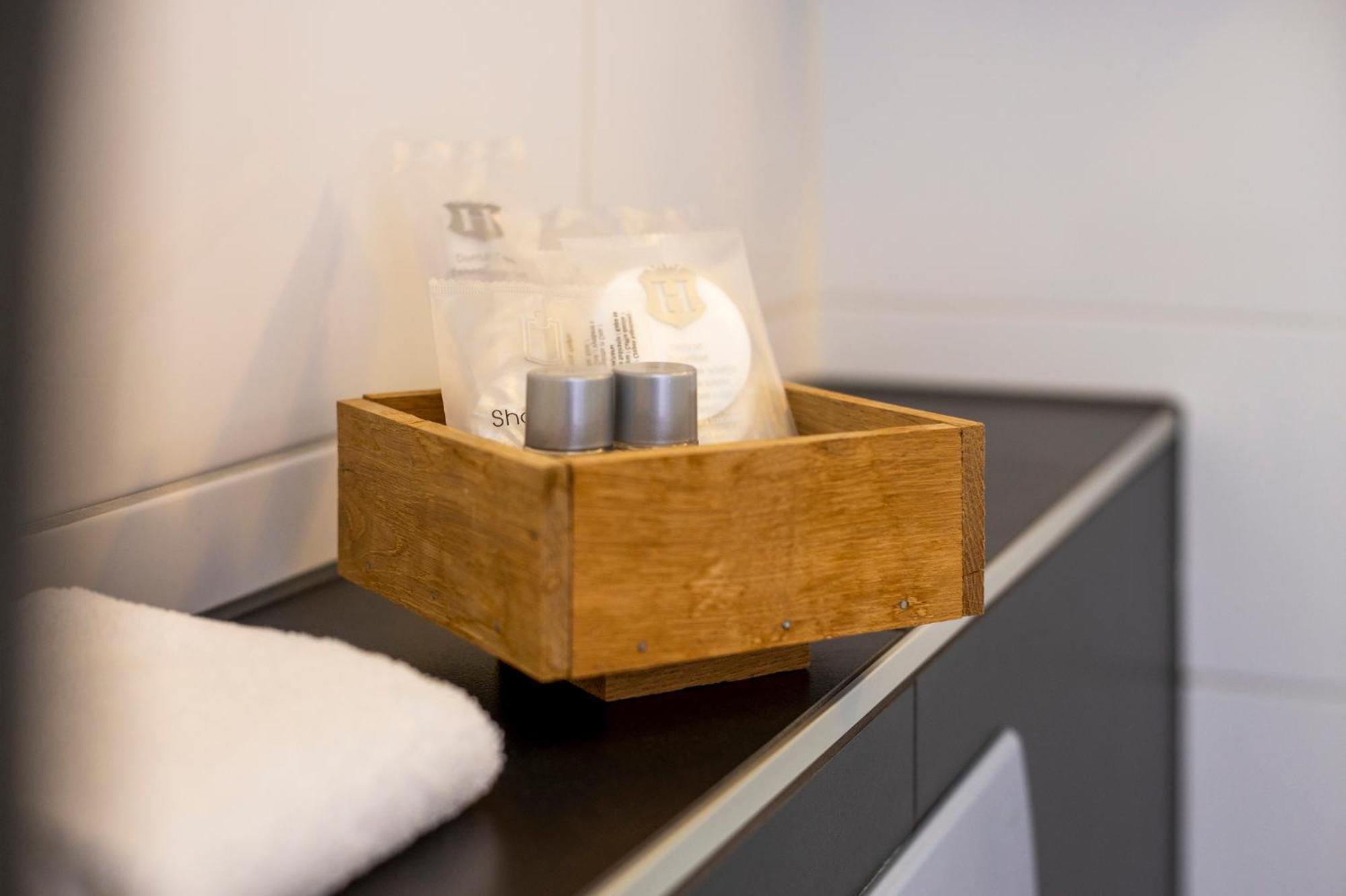 Hunzego Hotel Uithuizermeeden Екстериор снимка